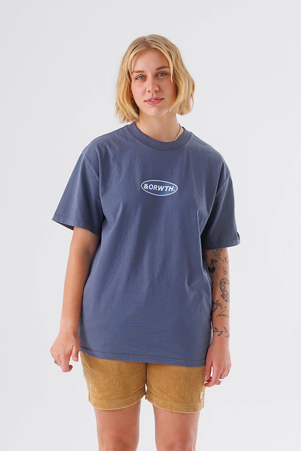 unisex-box-fit-tshirt-andorwith-surf-skate-wear