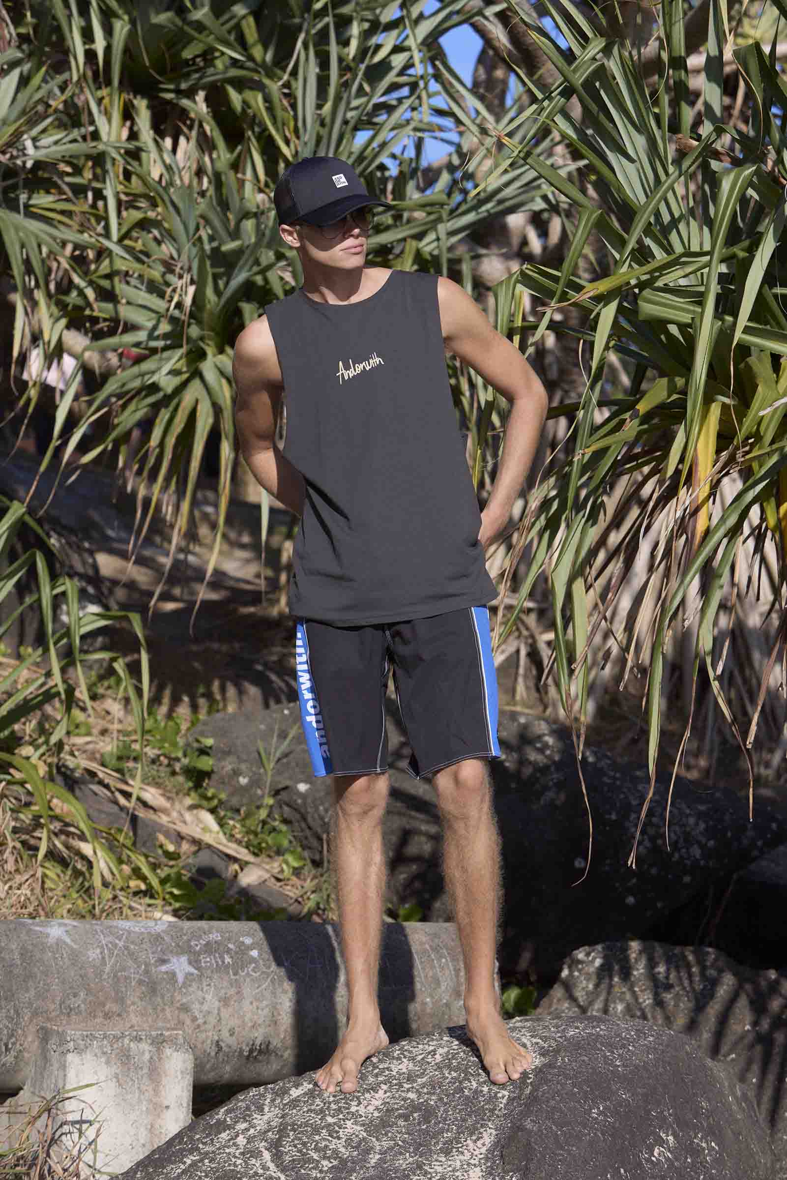 Weekend Getaways Tank Coal