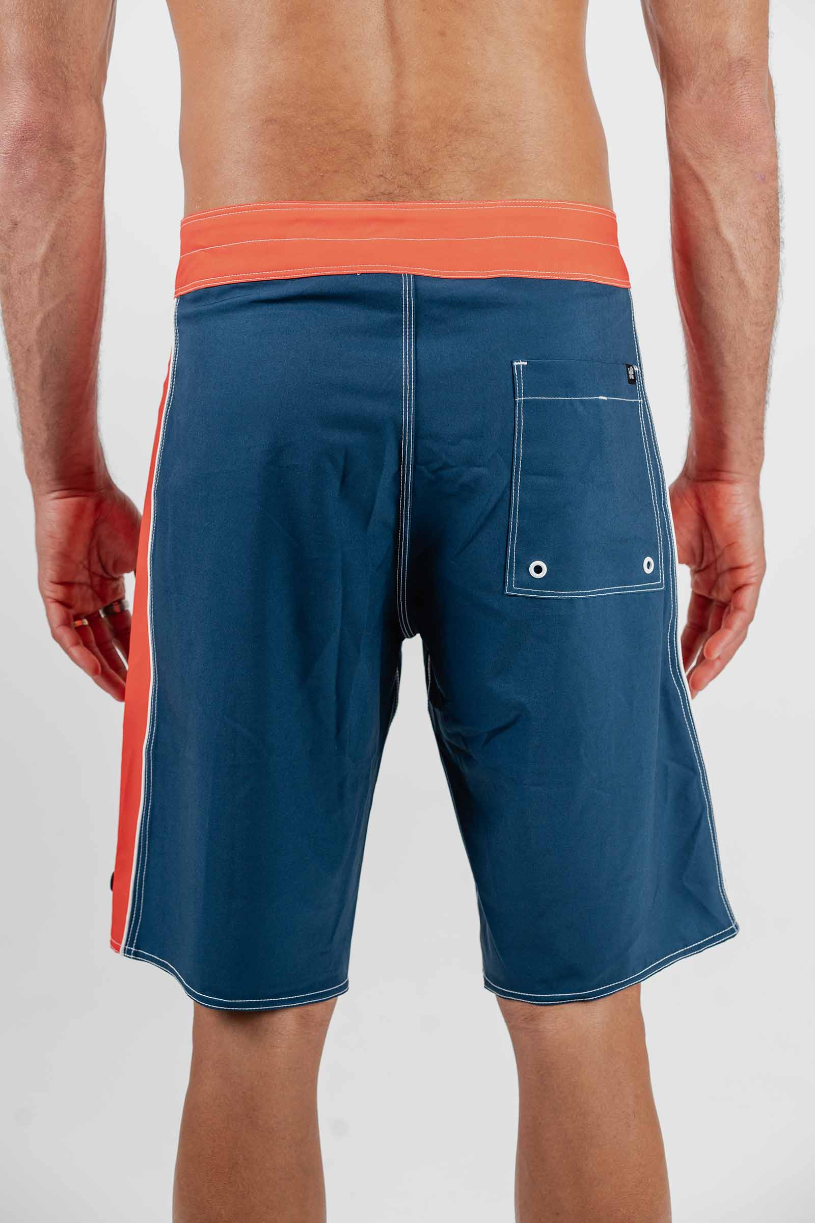 Statement Surf 20" Boardshort Navy/Red