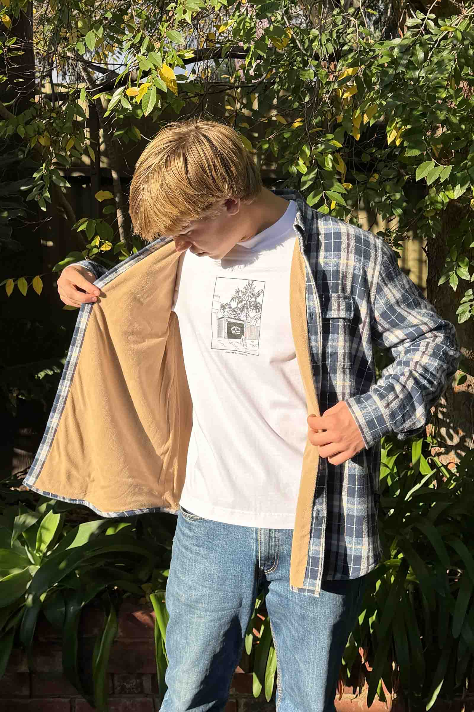 Beached Out Flannel Overshirt Navy / Blue