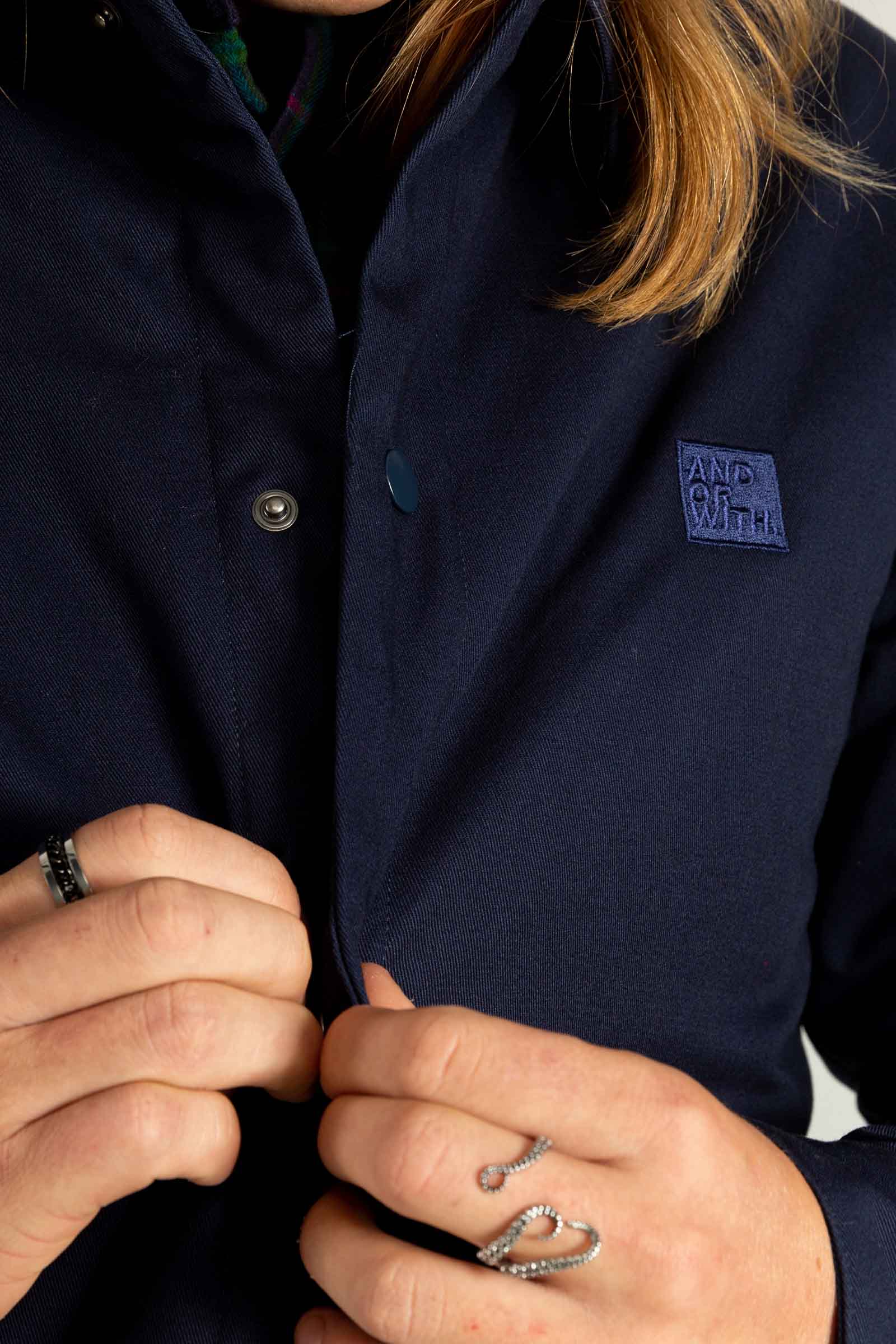 quilted-jacket-navy-andorwith-surf-skate-wear-fashion