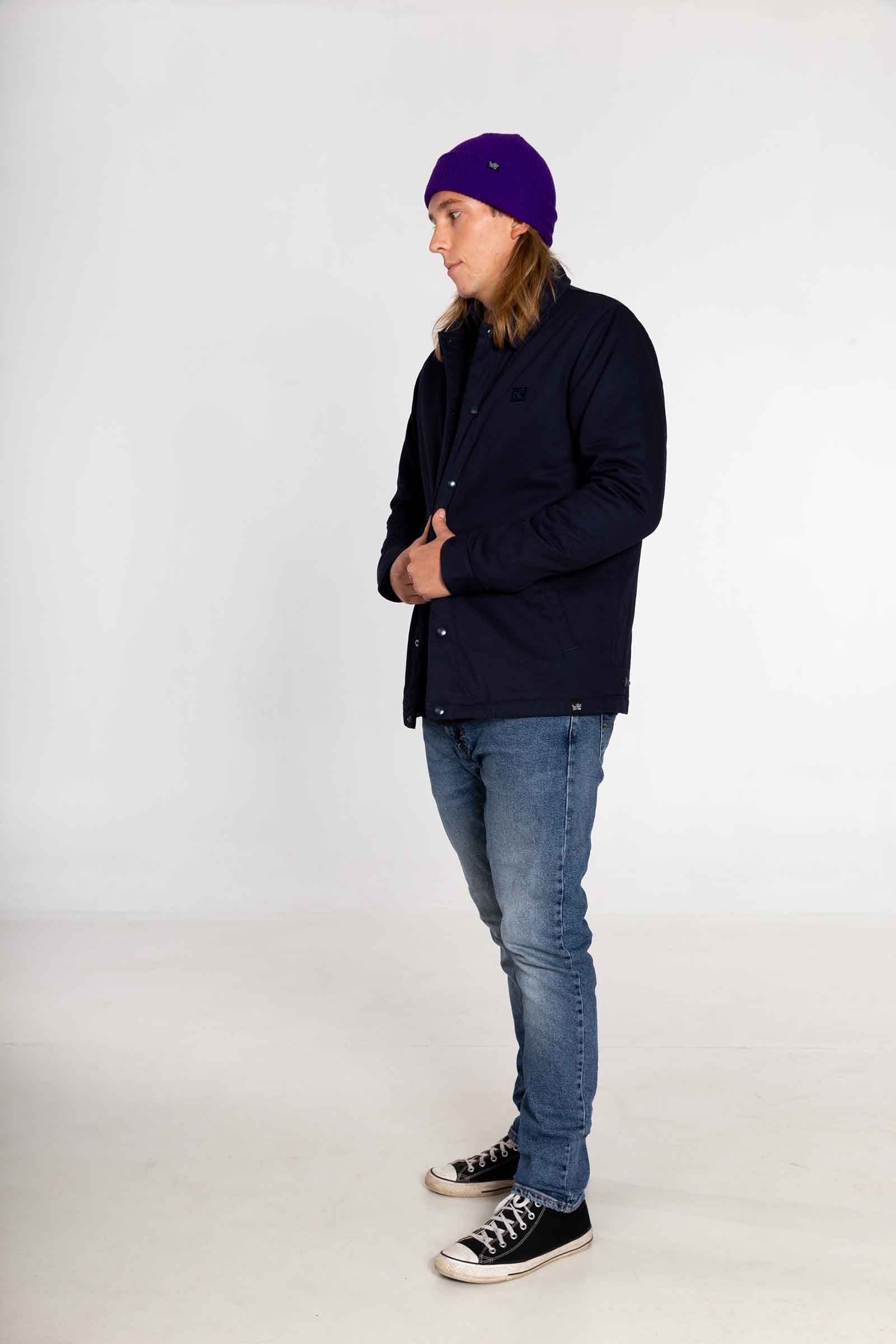 quilted-jacket-navy-andorwith-surf-skate-wear-fashion