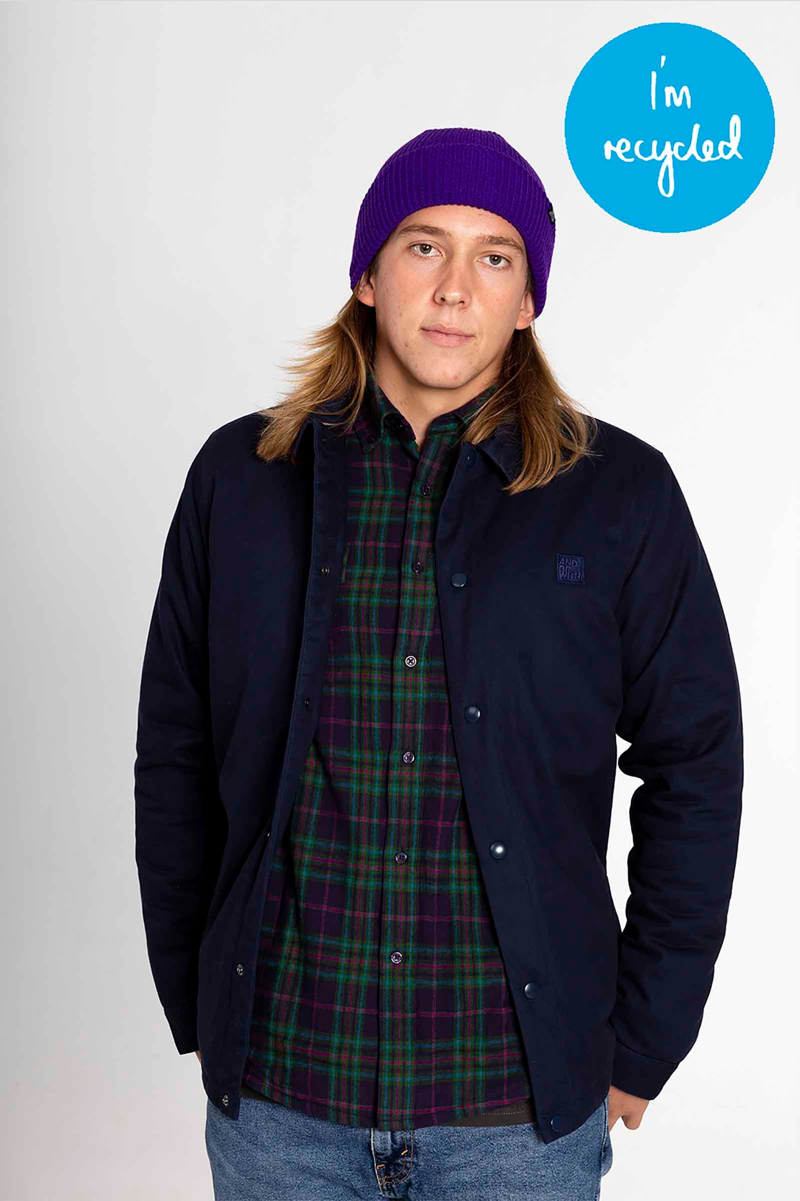 quilted-jacket-navy-andorwith-surf-skate-wear-fashion