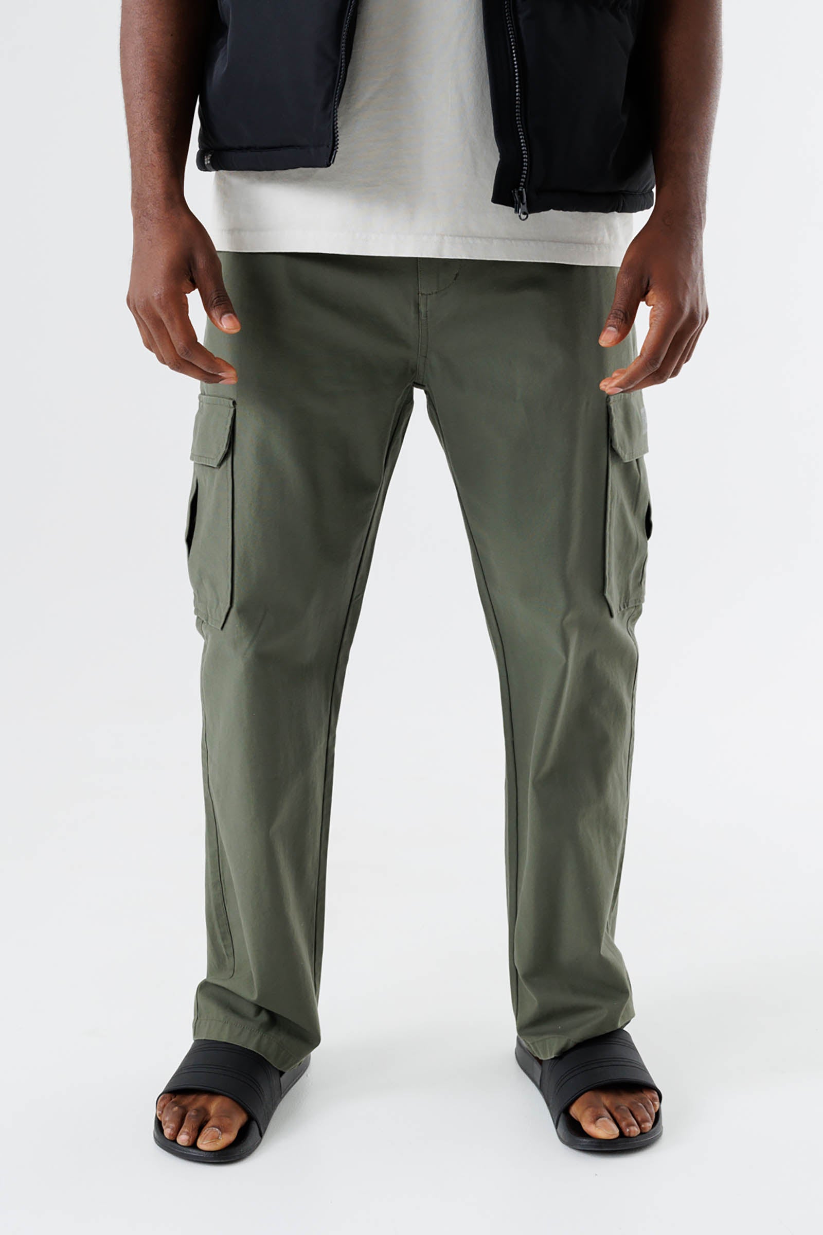 unisex-cotton-cargo-pants-army-green-andorwith-surf-skate-wear