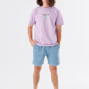 Corduroy-blue-shorts-andorwith-surf-skate-wear