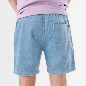 Corduroy-blue-shorts-andorwith-surf-skate-wear