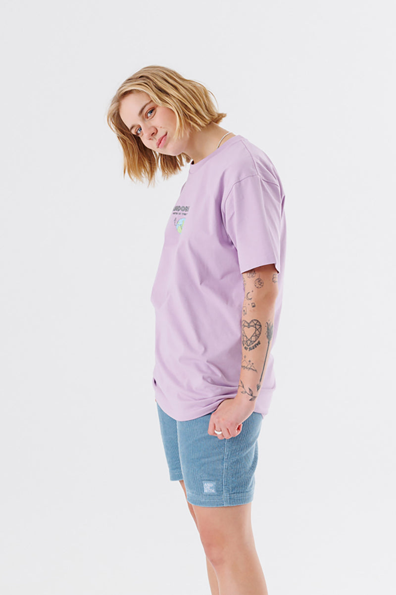unisex-lavender-tshirt-andorwith-surf-skate-wear