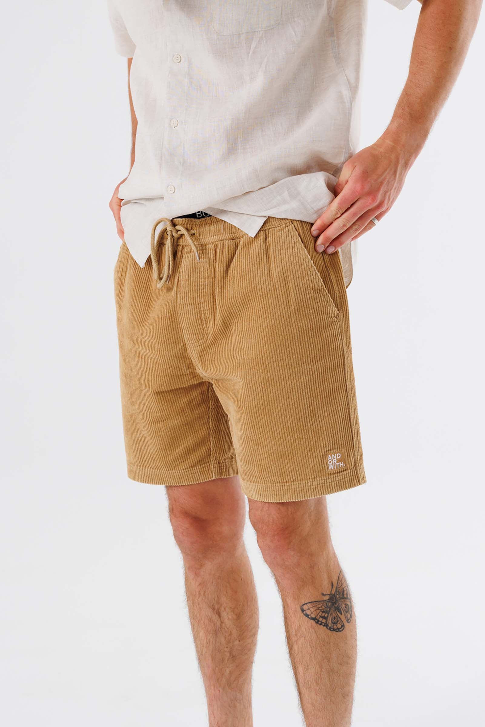 unisex-corduroy-shorts-brown-andorwith-surf-skate-wear