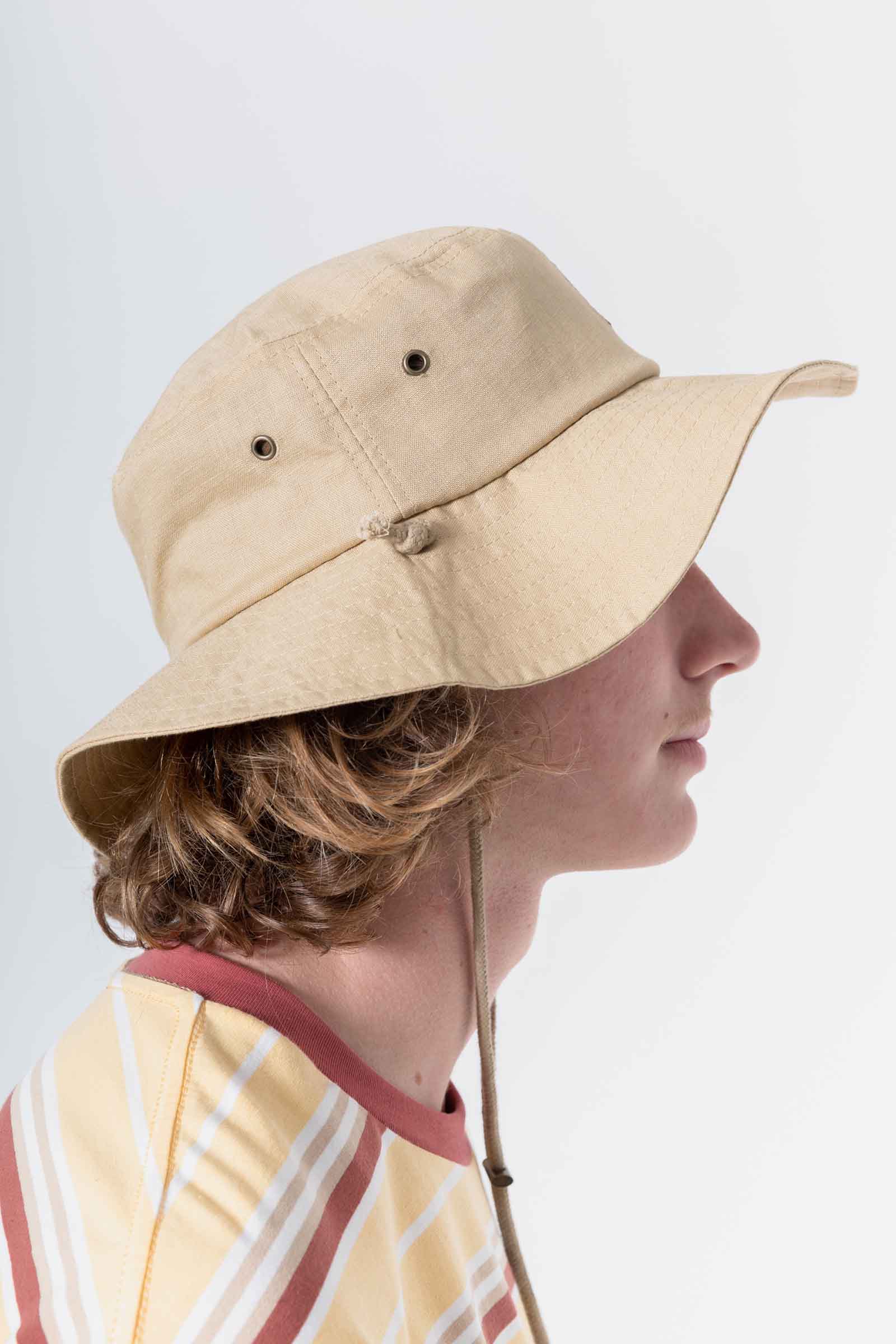 Logo Hemp Bucket Hat Tan