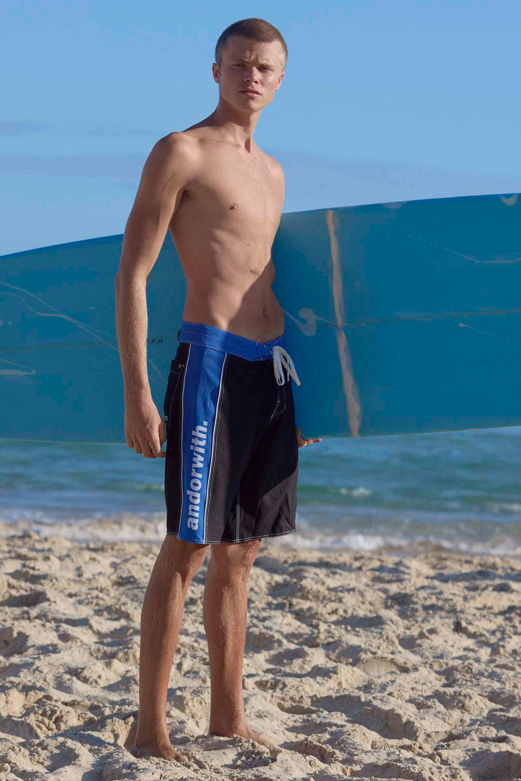 Statement Surf 20" Boardshort Black/Blue