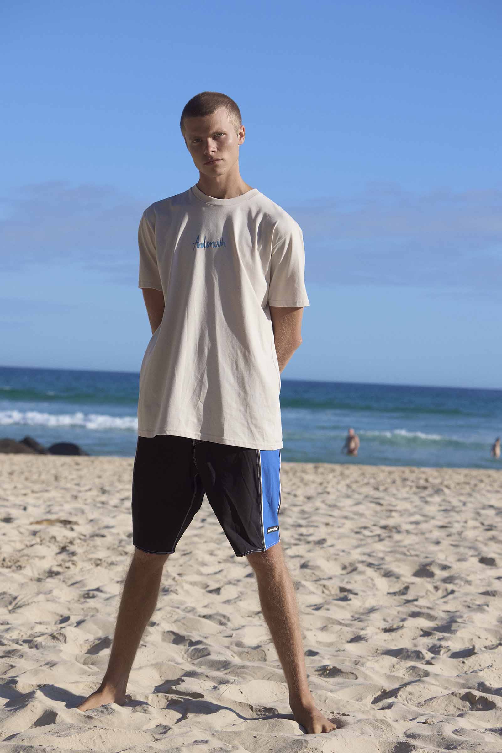 Weekend Getaways Tee Bone