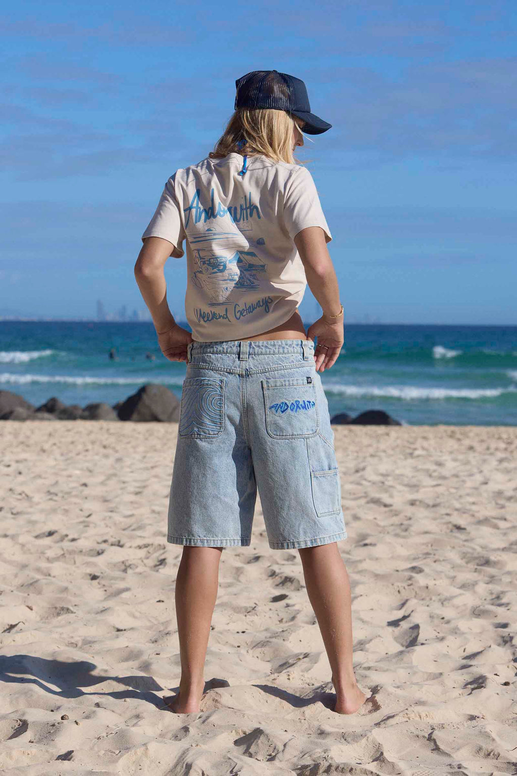 Weekend Getaways Tee Bone