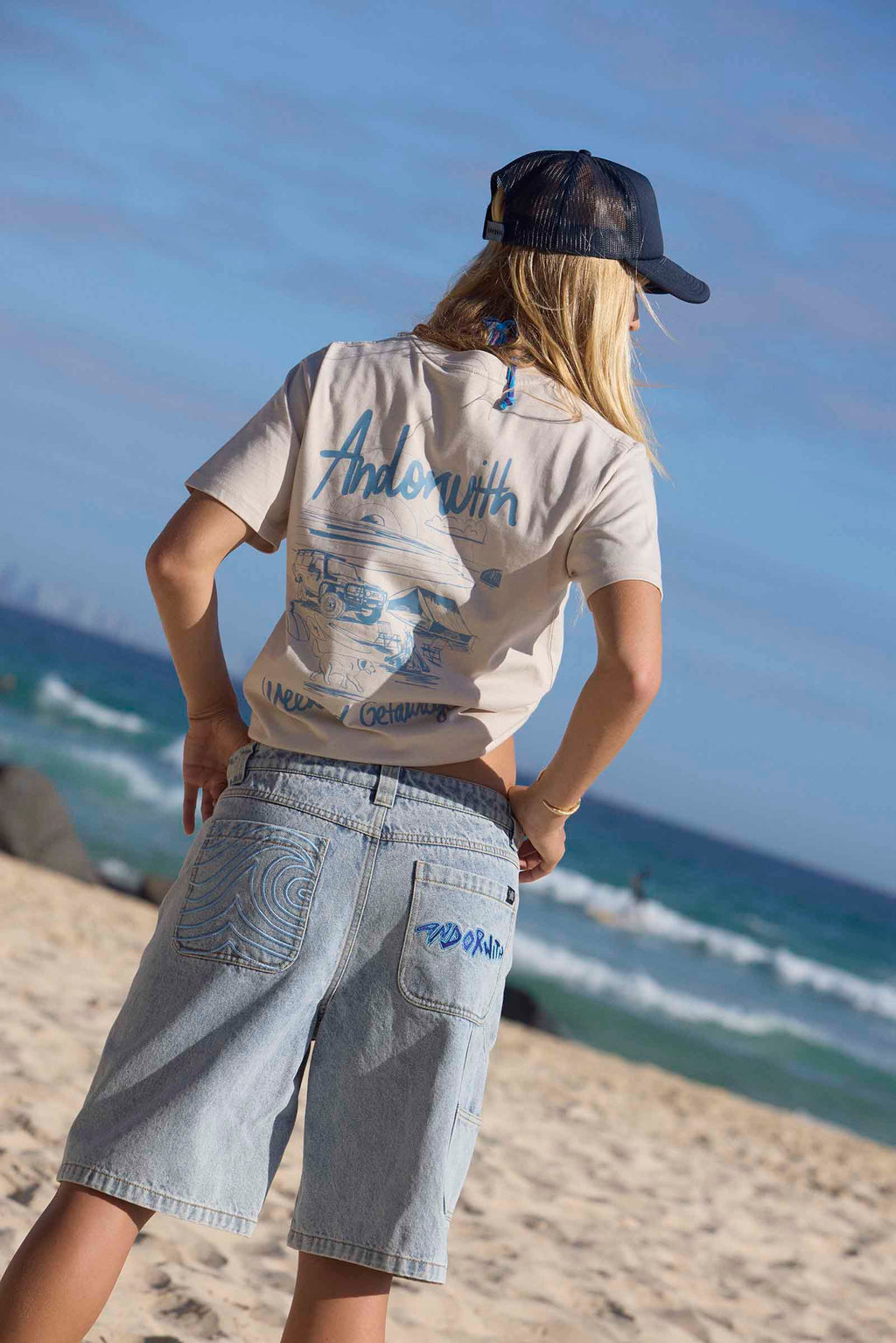 Weekend Getaways Tee Bone