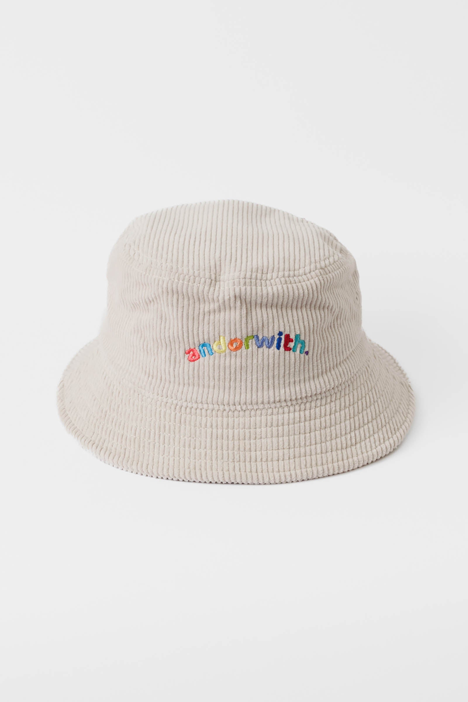 Corduroy-bucket-hat-andorwith-surf-skate-wear