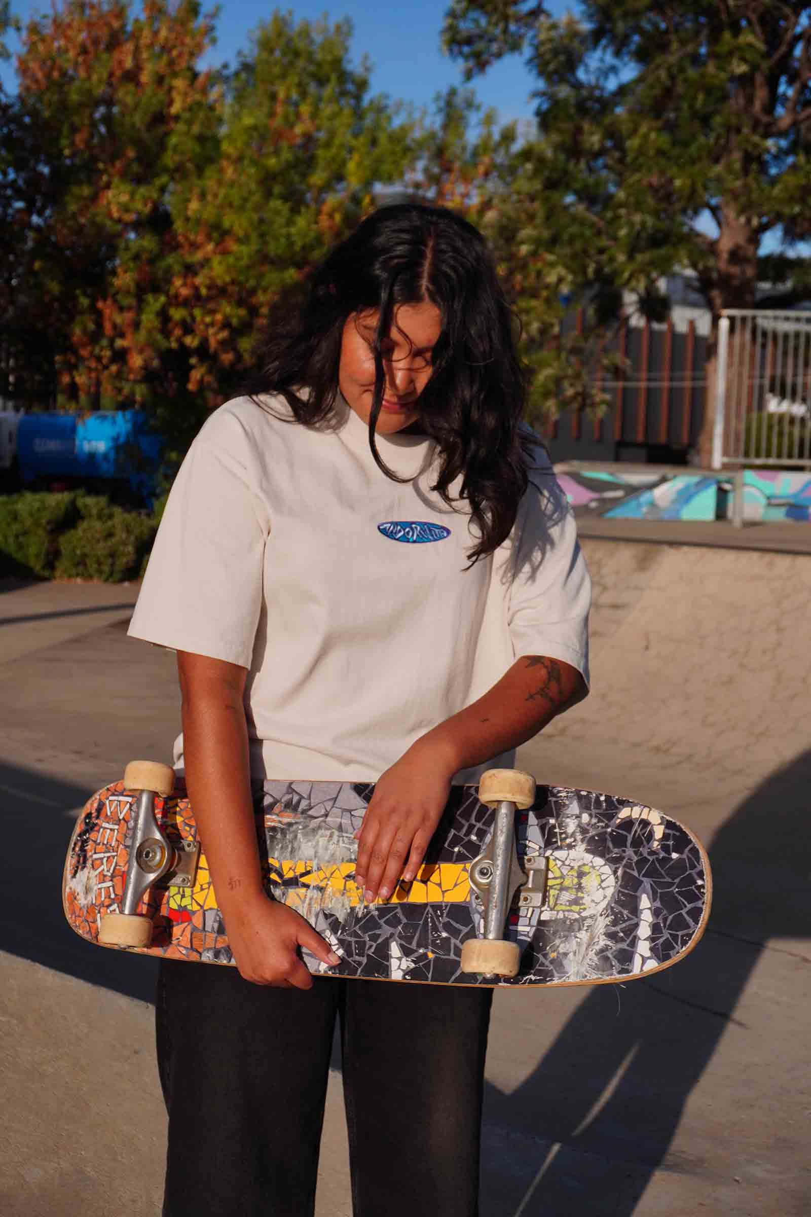 Shield Box Fit Tee Bone