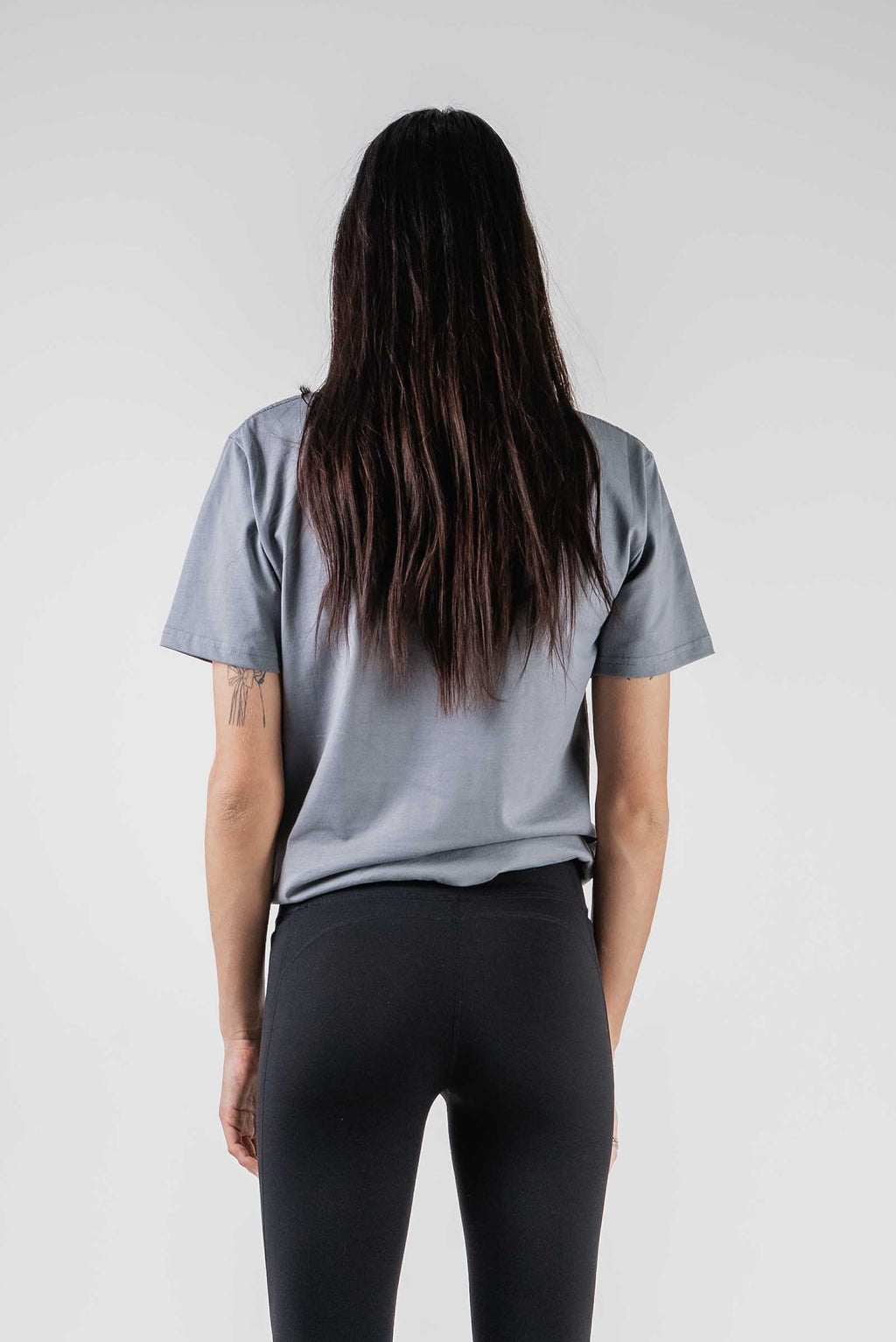 Statement Tee Gravel