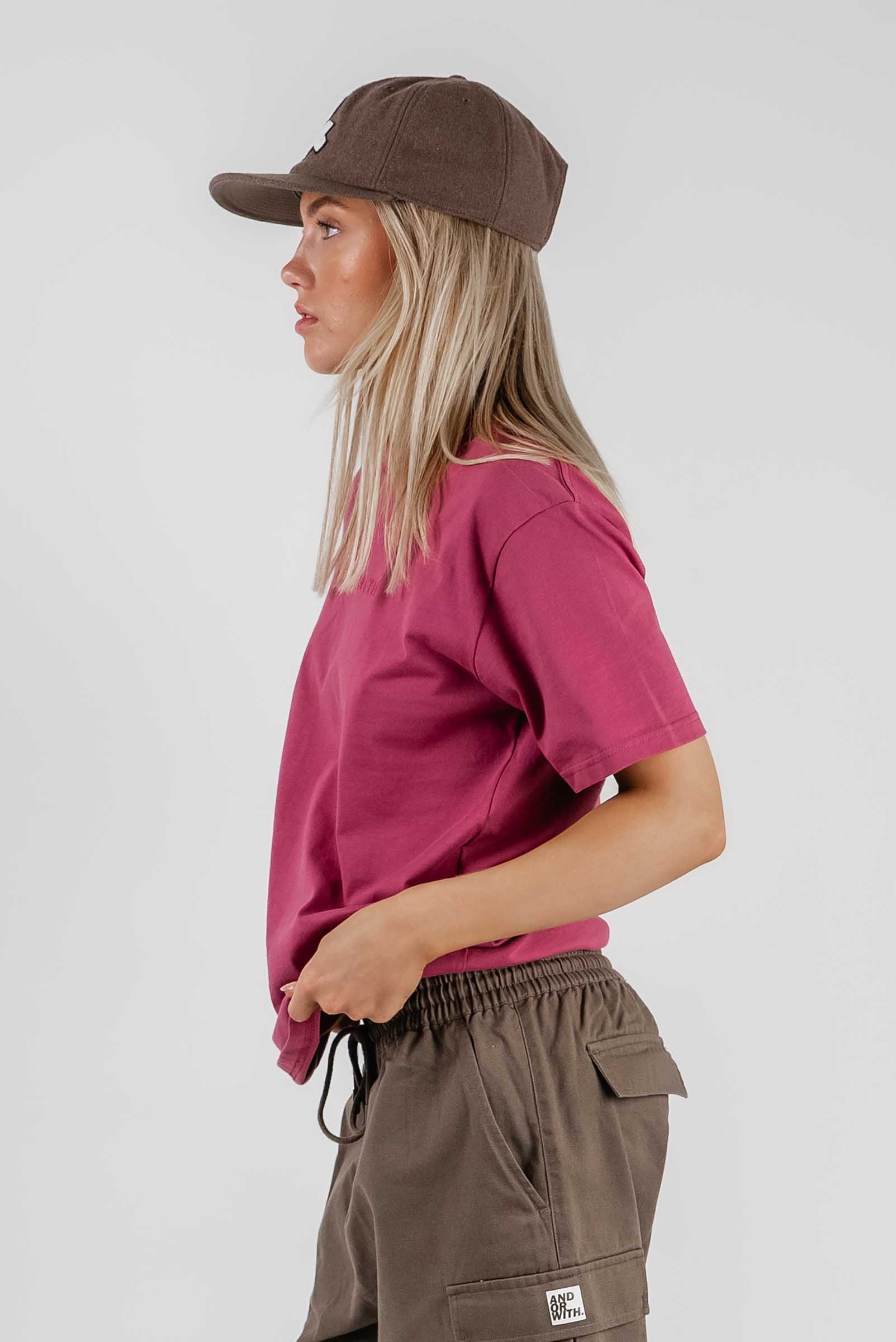 Family Tee Cranberry