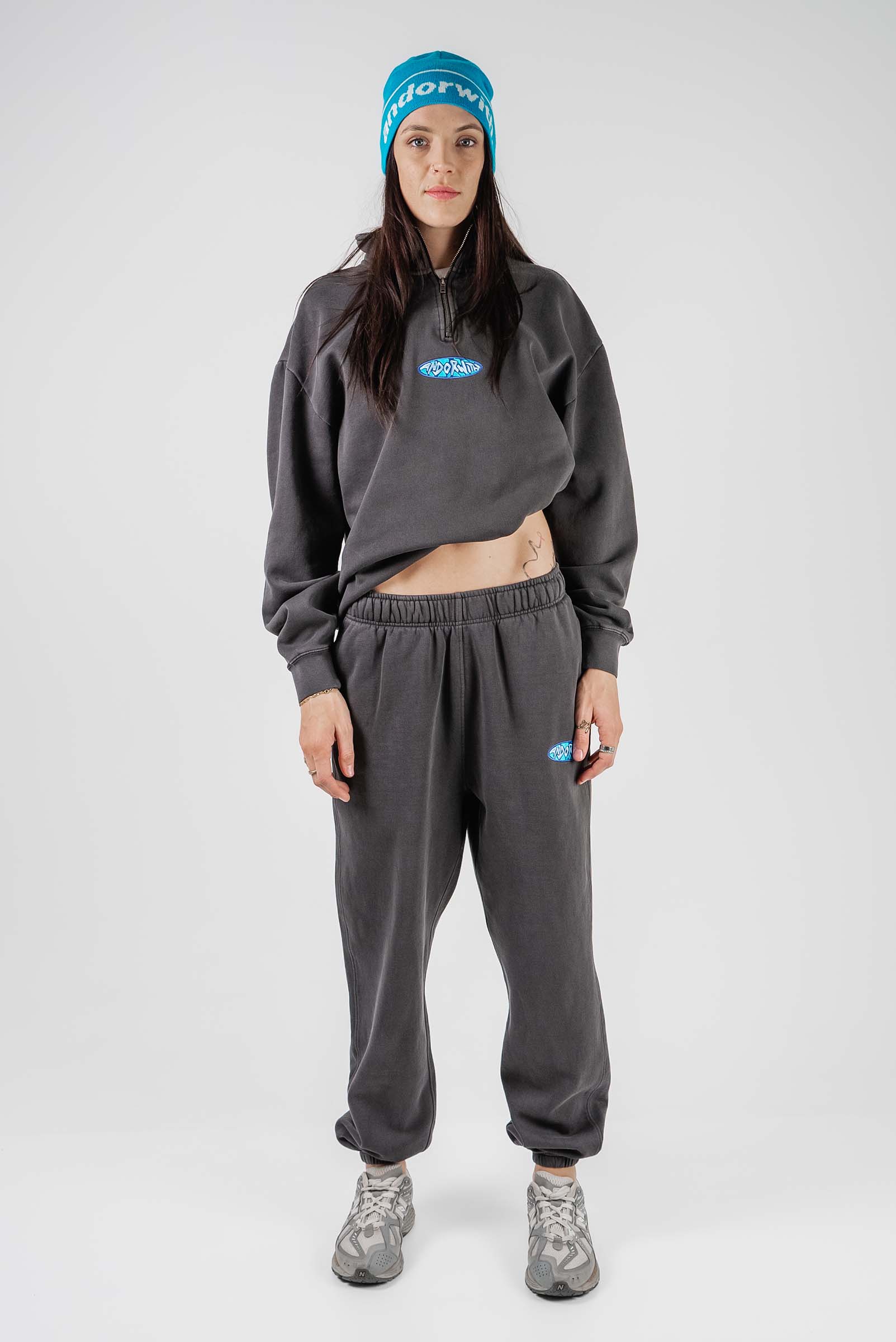 Shield Trackpants Faded Black