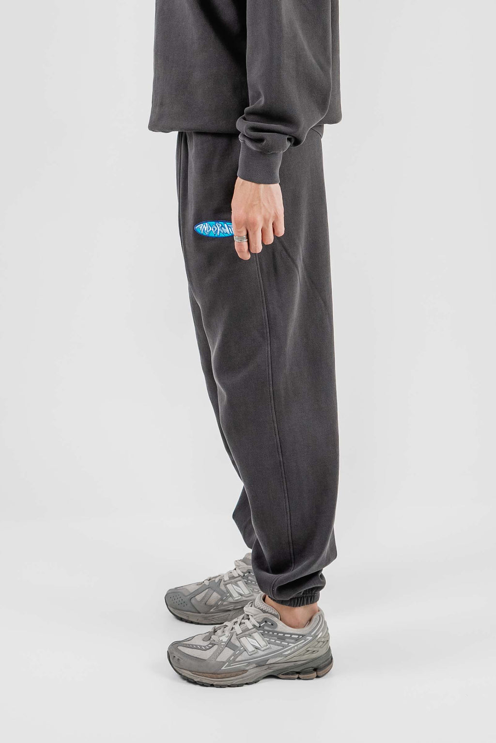 Shield Trackpants Faded Black