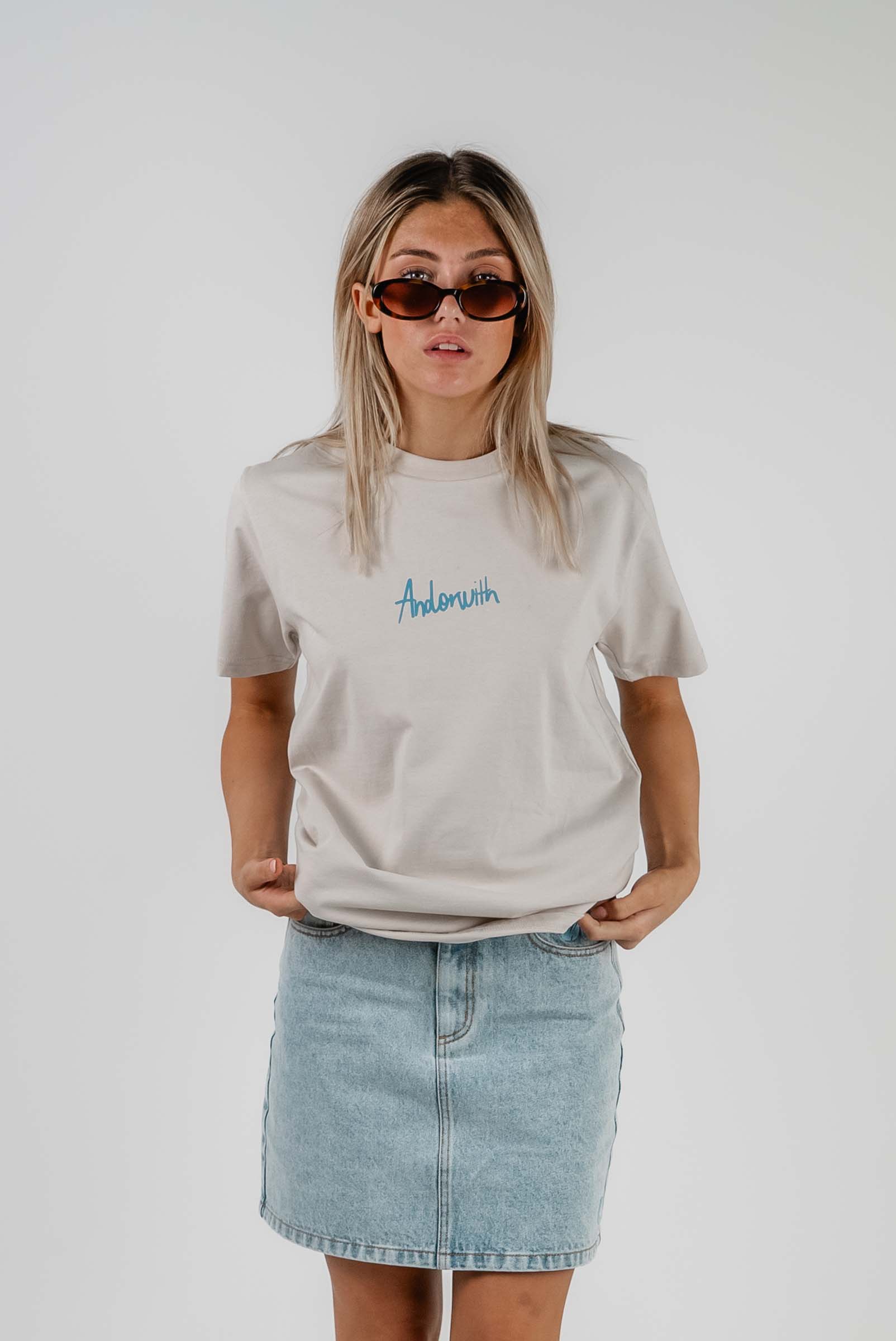 Weekend Getaways Tee Bone