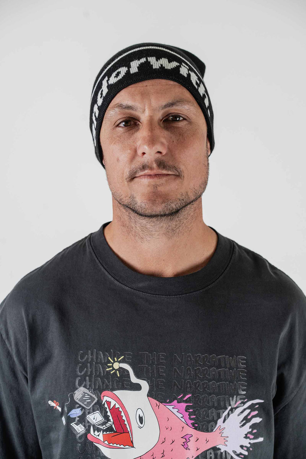 Statement Cuffless Beanie Black