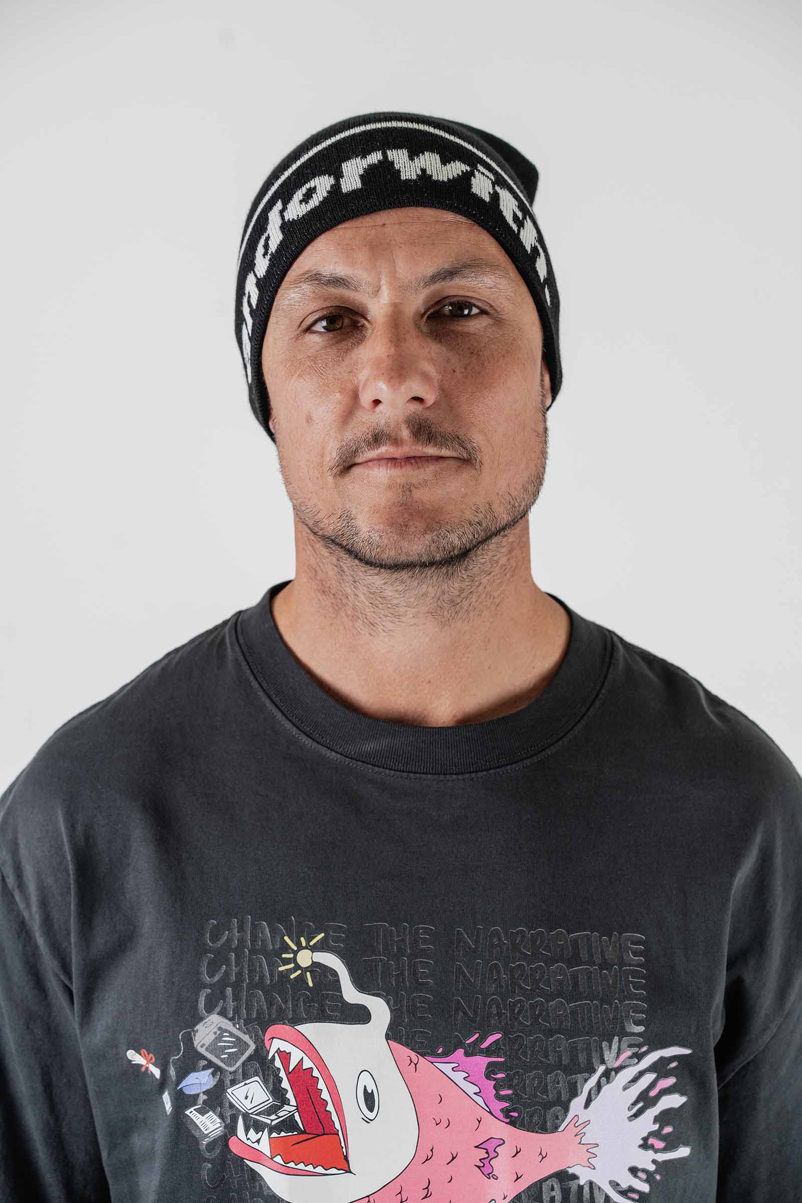 Statement Cuffless Beanie Black