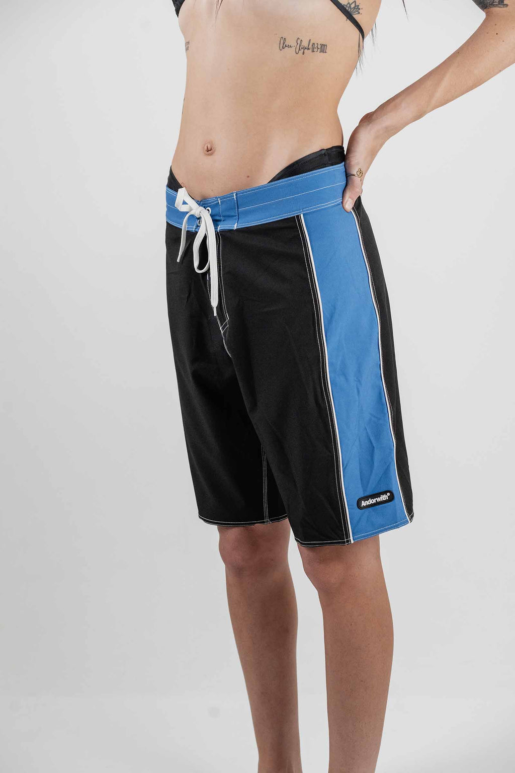 Statement Surf 20" Boardshort Black/Blue