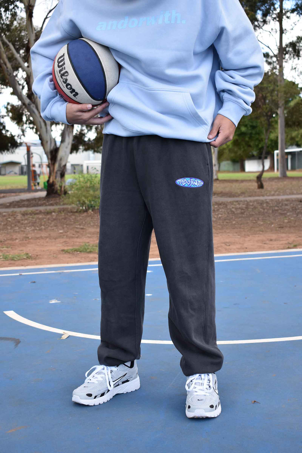 Shield Trackpants Faded Black