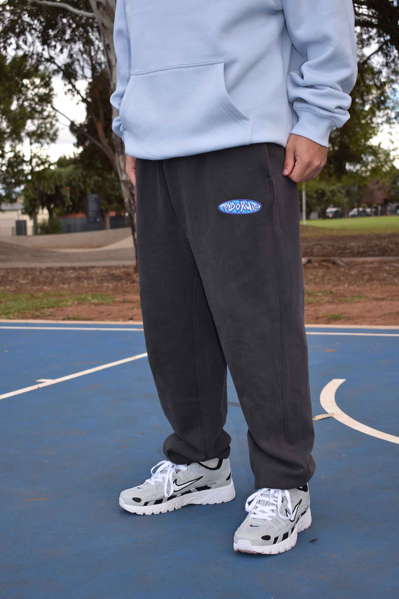 Shield Trackpants Faded Black