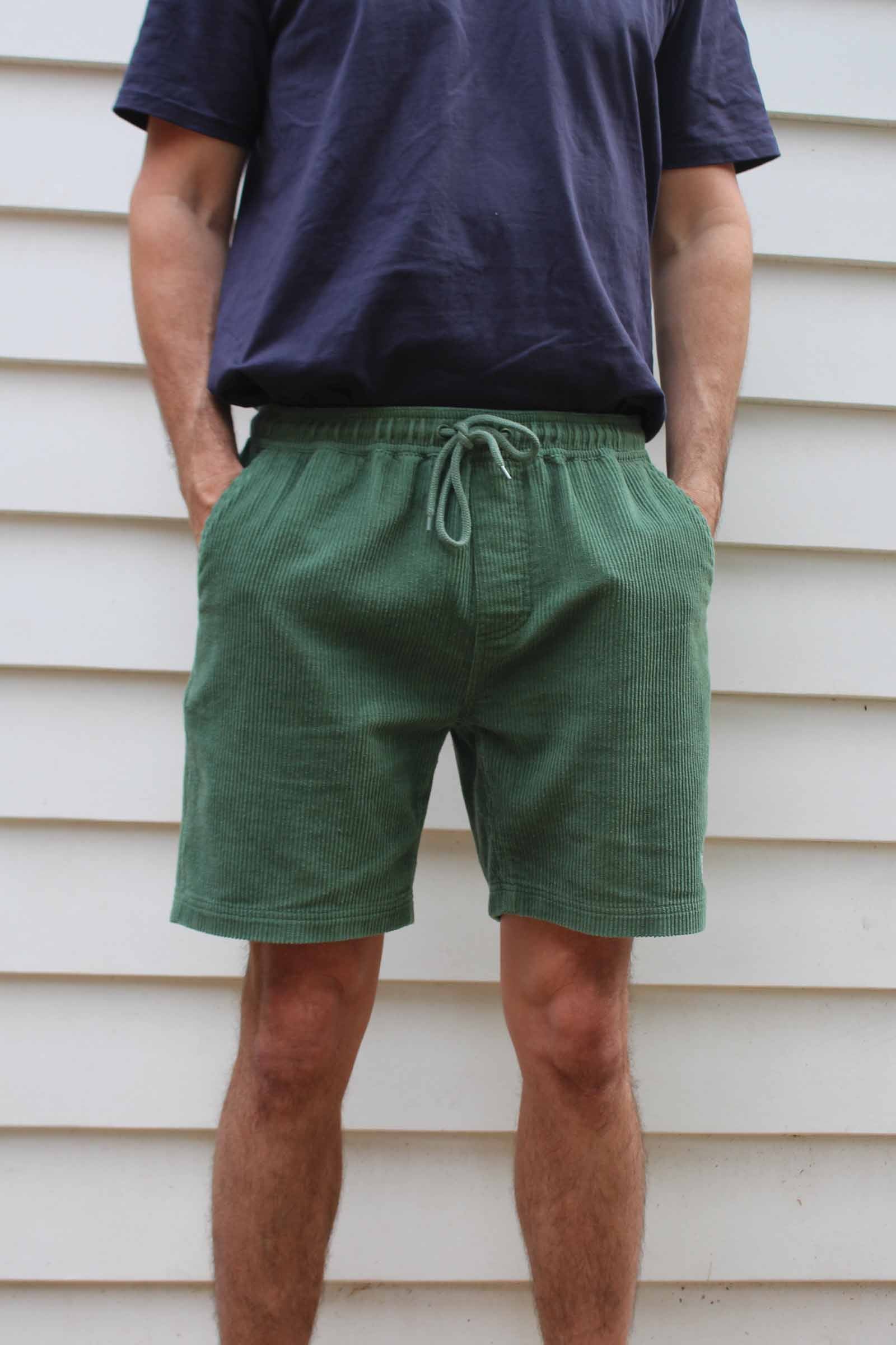 corduroy-shorts-green-andorwith-street-beach-wear-fashion