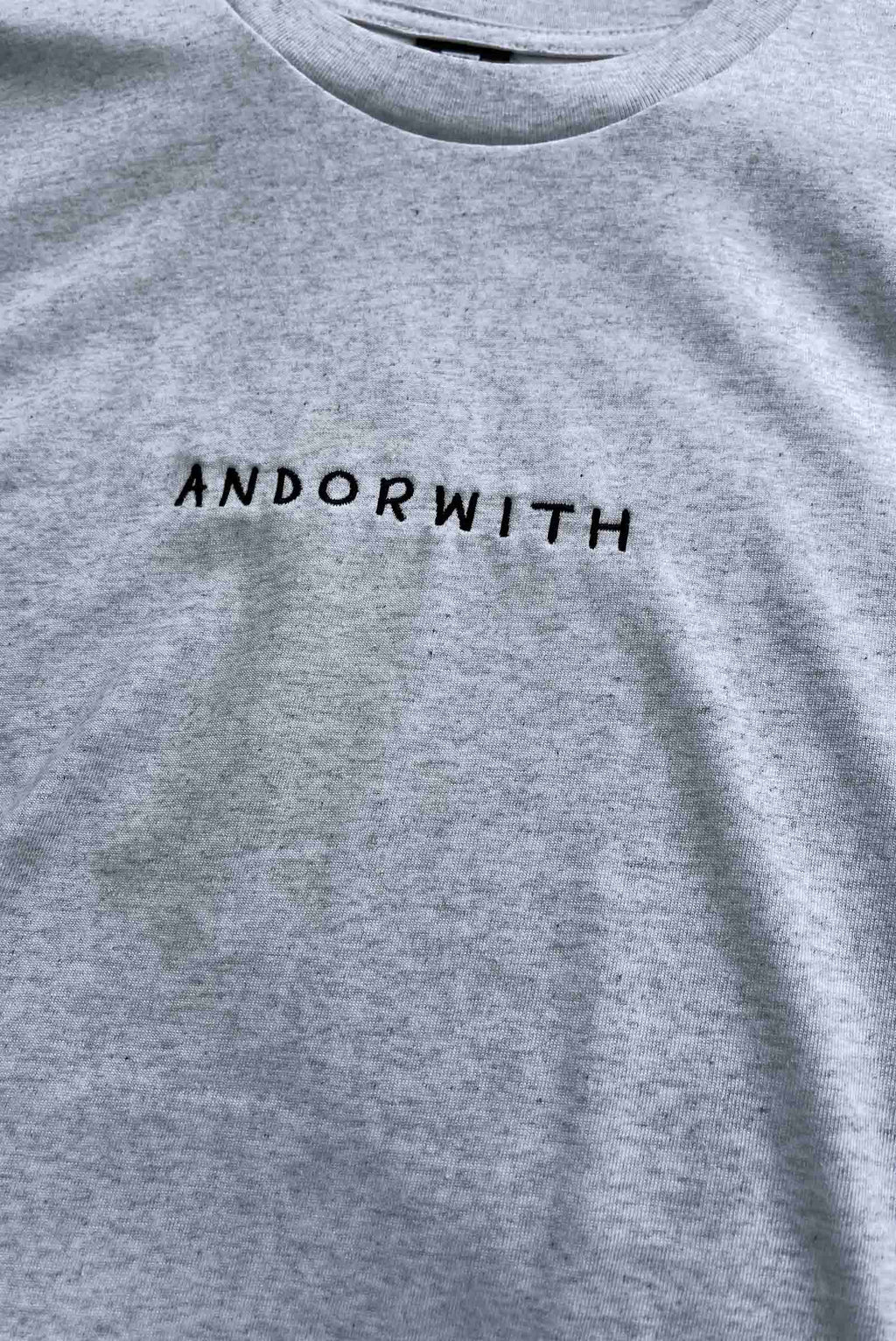 Family Tee White Marle