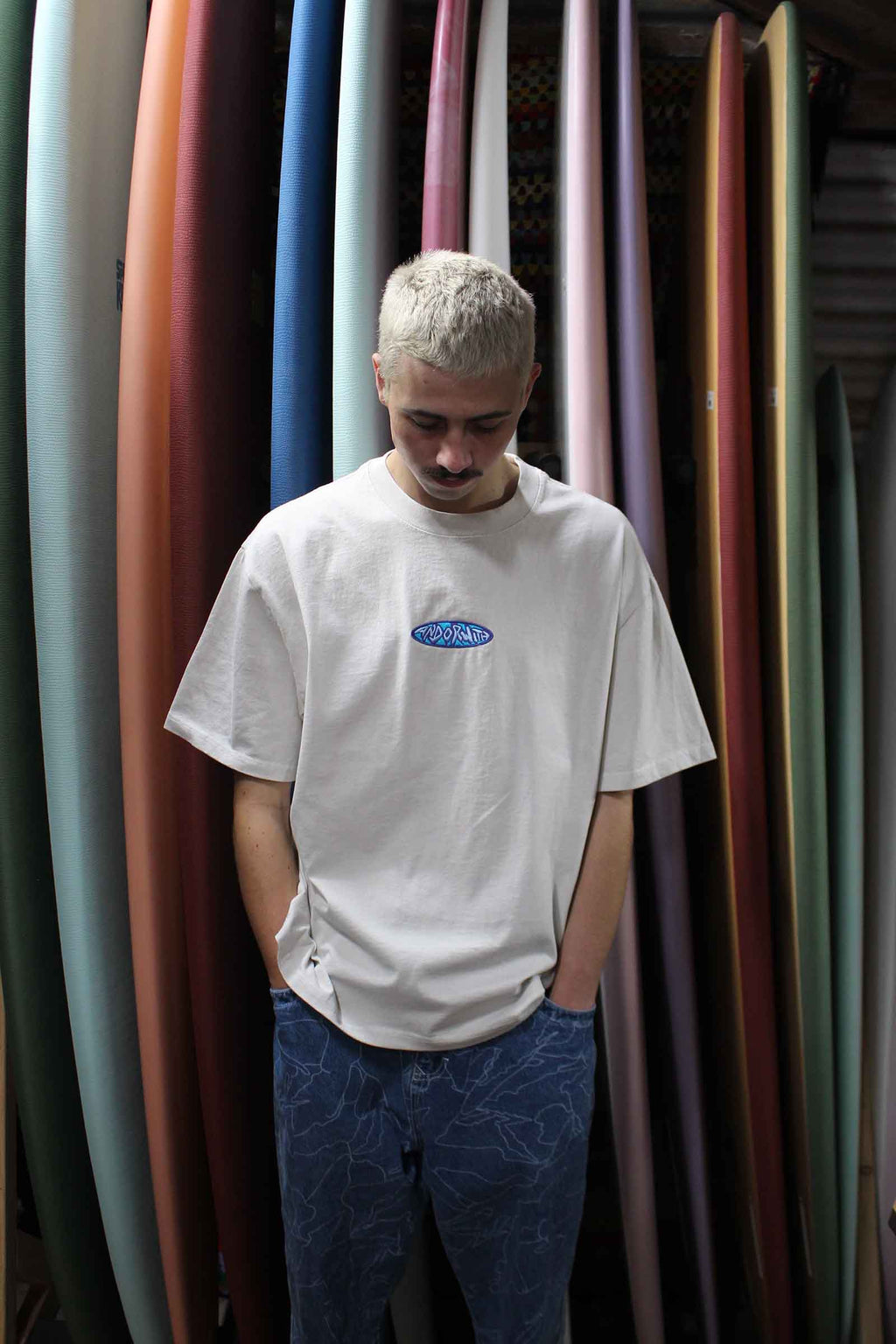 Shield Box Fit Tee Bone