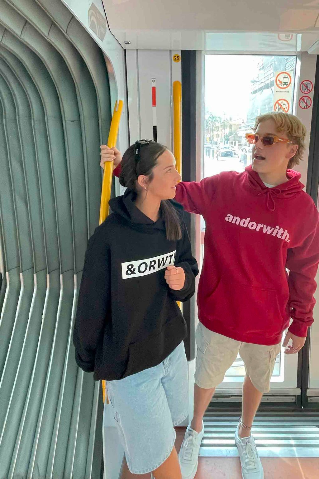 black-fleece-hoodie-andorwith-surf-skate-wear