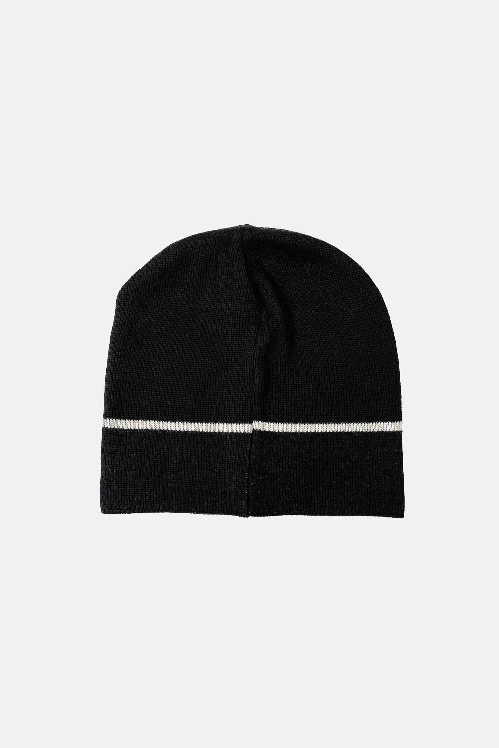 unisex-cuffless-wool-beanie-black-andorwith-surf-skate-wear