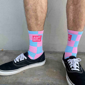 unisex-checkered-socks-andorwith-surf-skate-wear