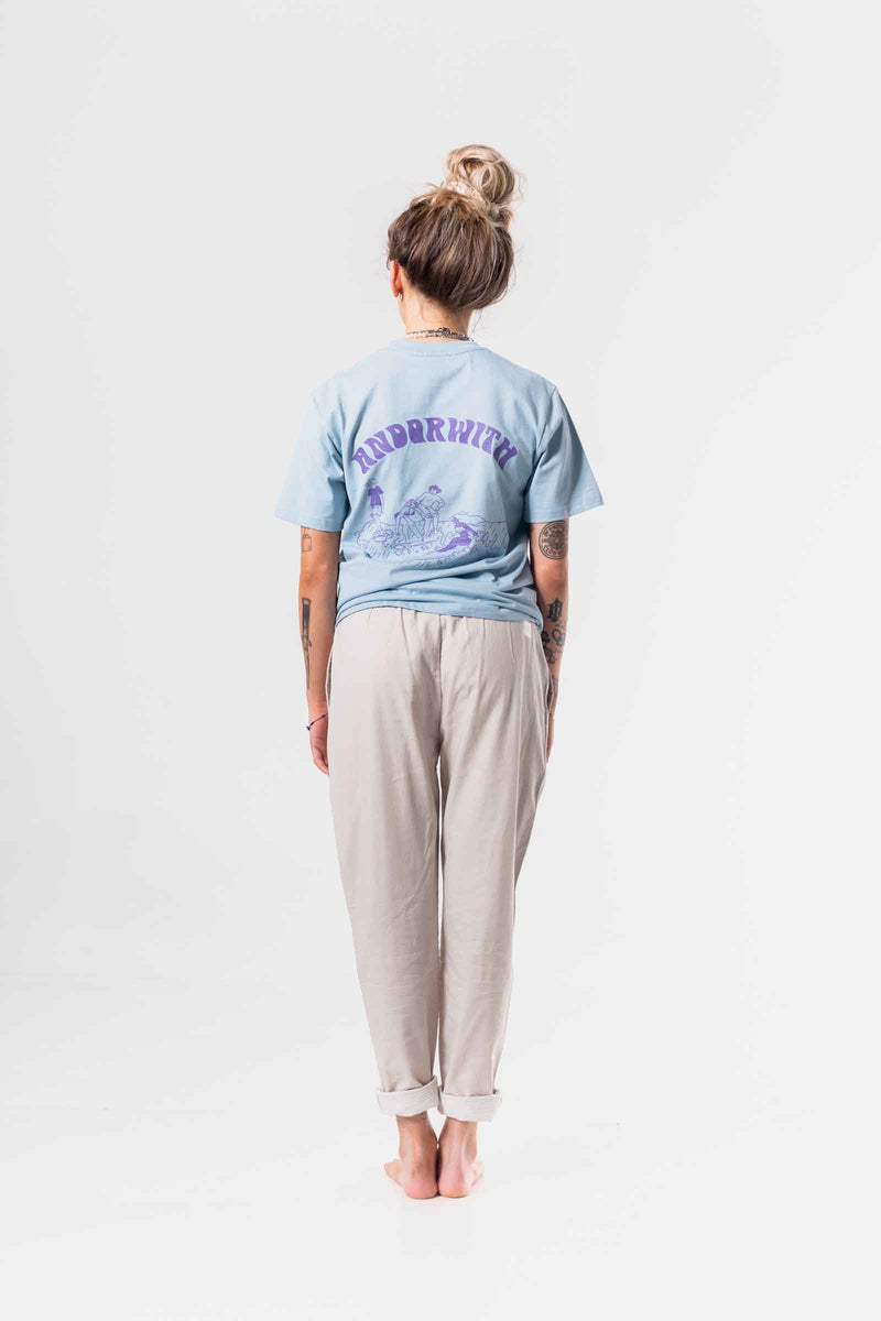 unisex-blue-tshirt-andorwith-surf-skate-wear