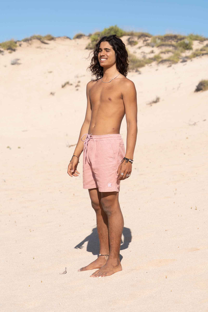 corduroy-shorts-pink-andorwith-surf-skate-fashion