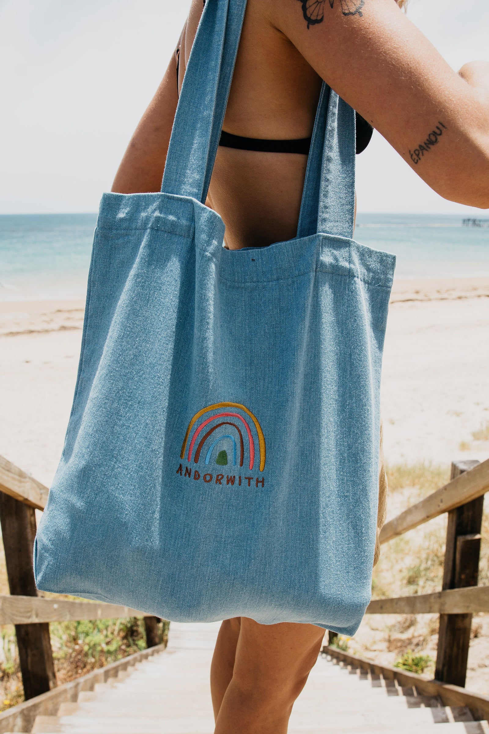 rainbow-denim-tote-bag-blue-andorwith-surf-skate-wear-fashion