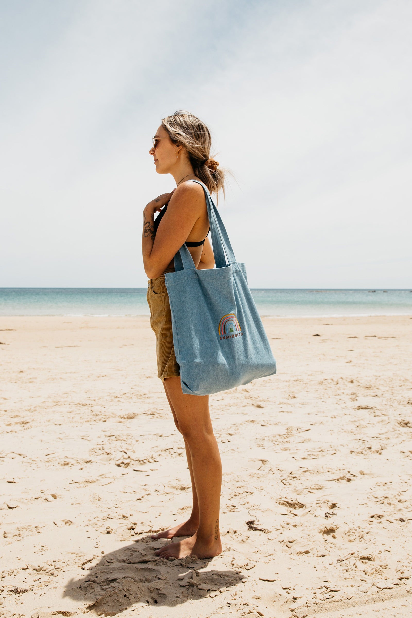 rainbow-denim-tote-bag-blue-andorwith-surf-skate-wear-fashion