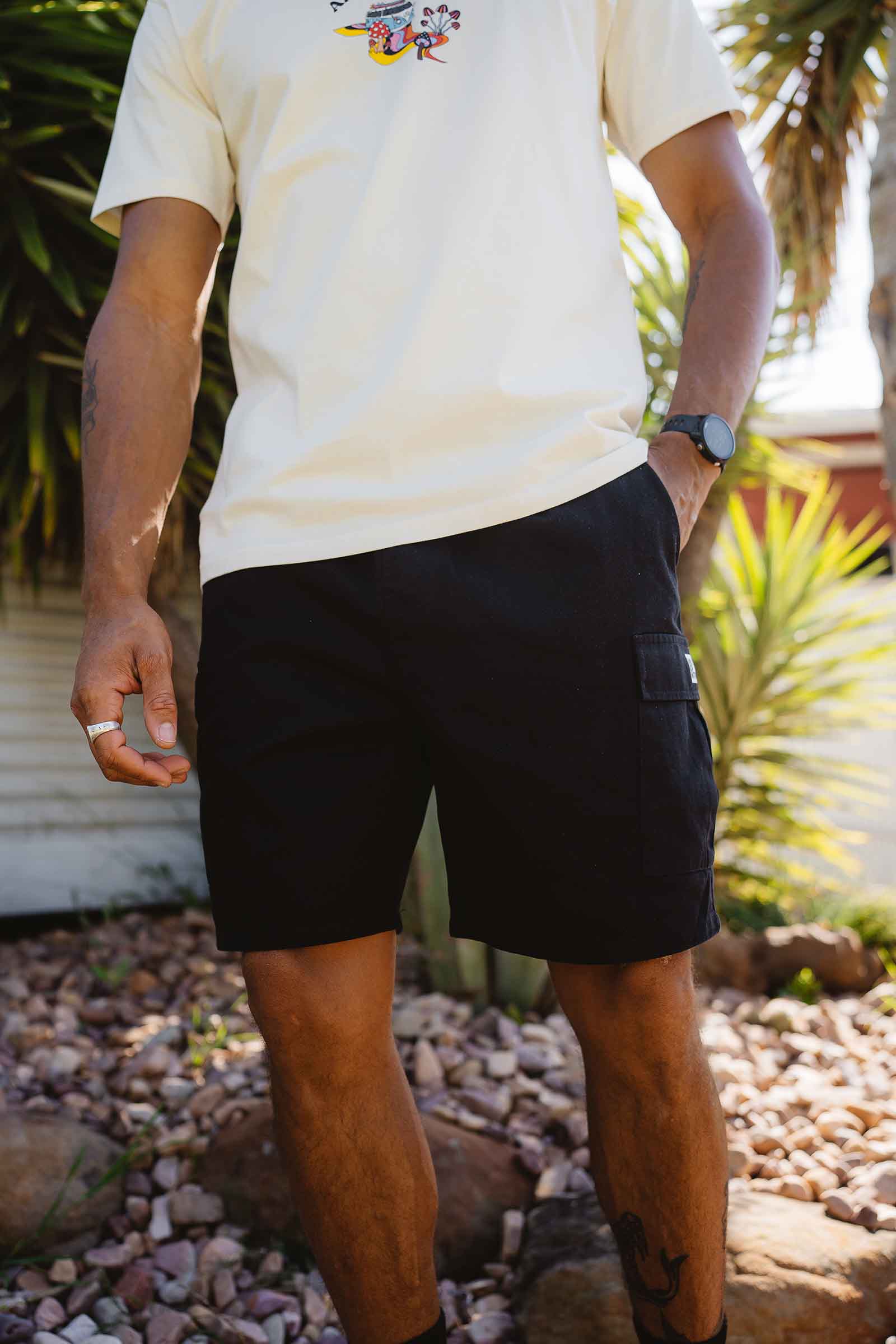 cargo-shorts-black-elasticated-waist-andorwith-surf-skate-wear-Australia