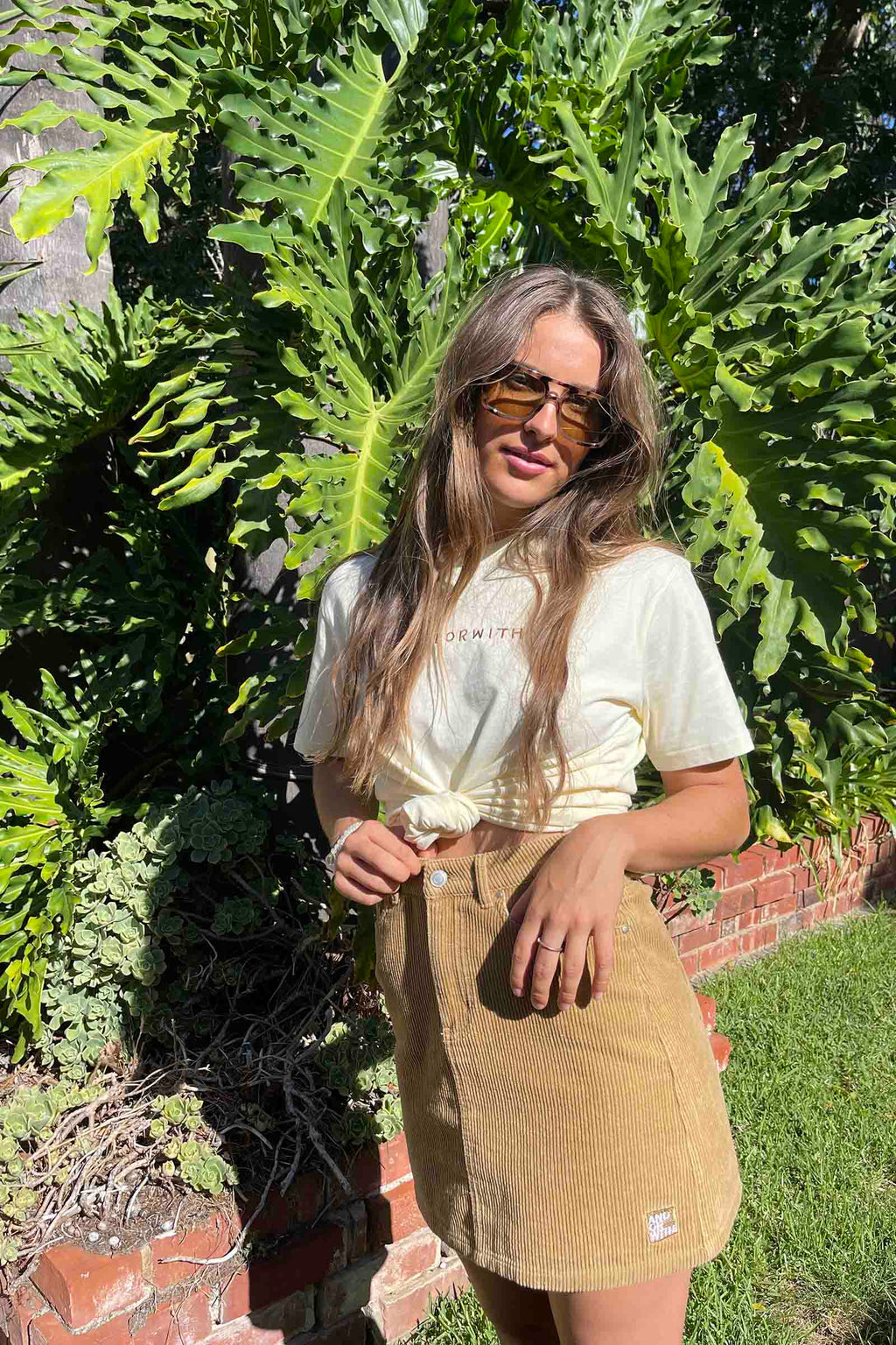 womens-corduroy-brown-skirt-andorwith-surf-skate-wear