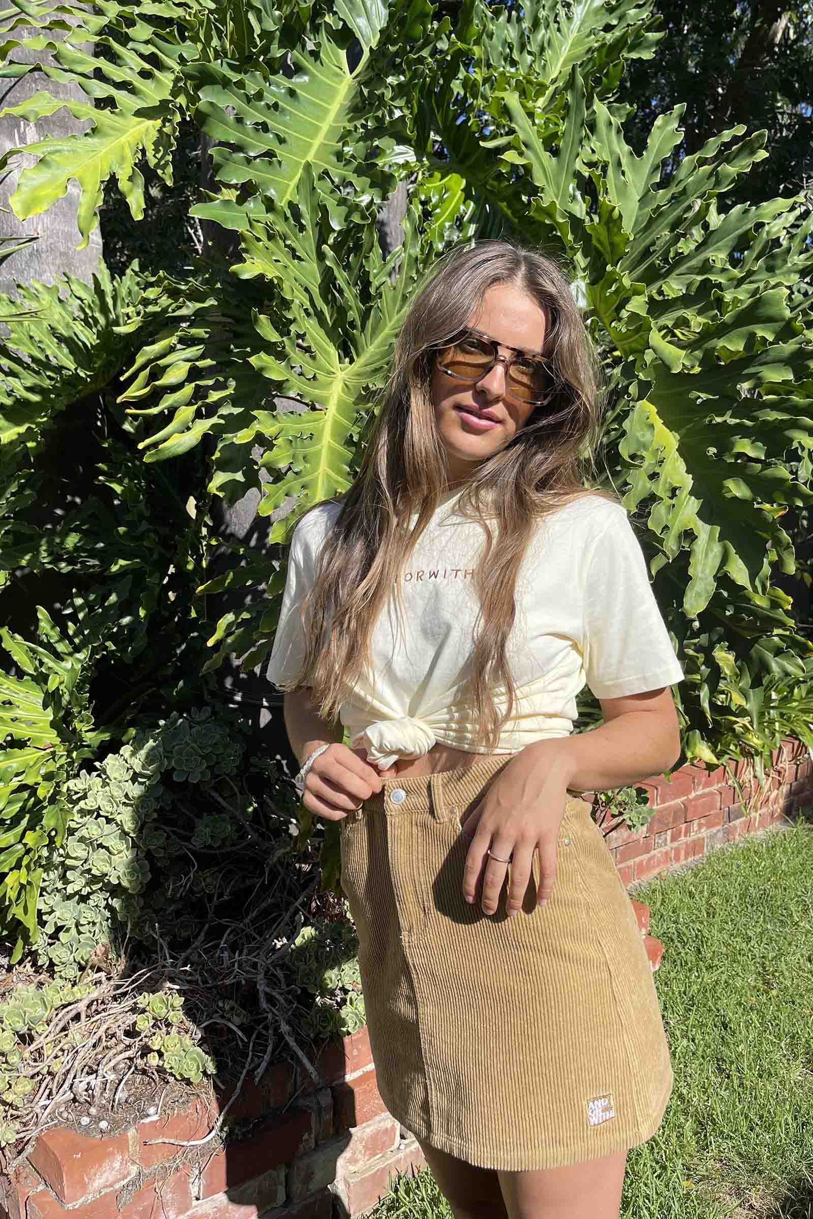 womens-corduroy-brown-skirt-andorwith-surf-skate-wear