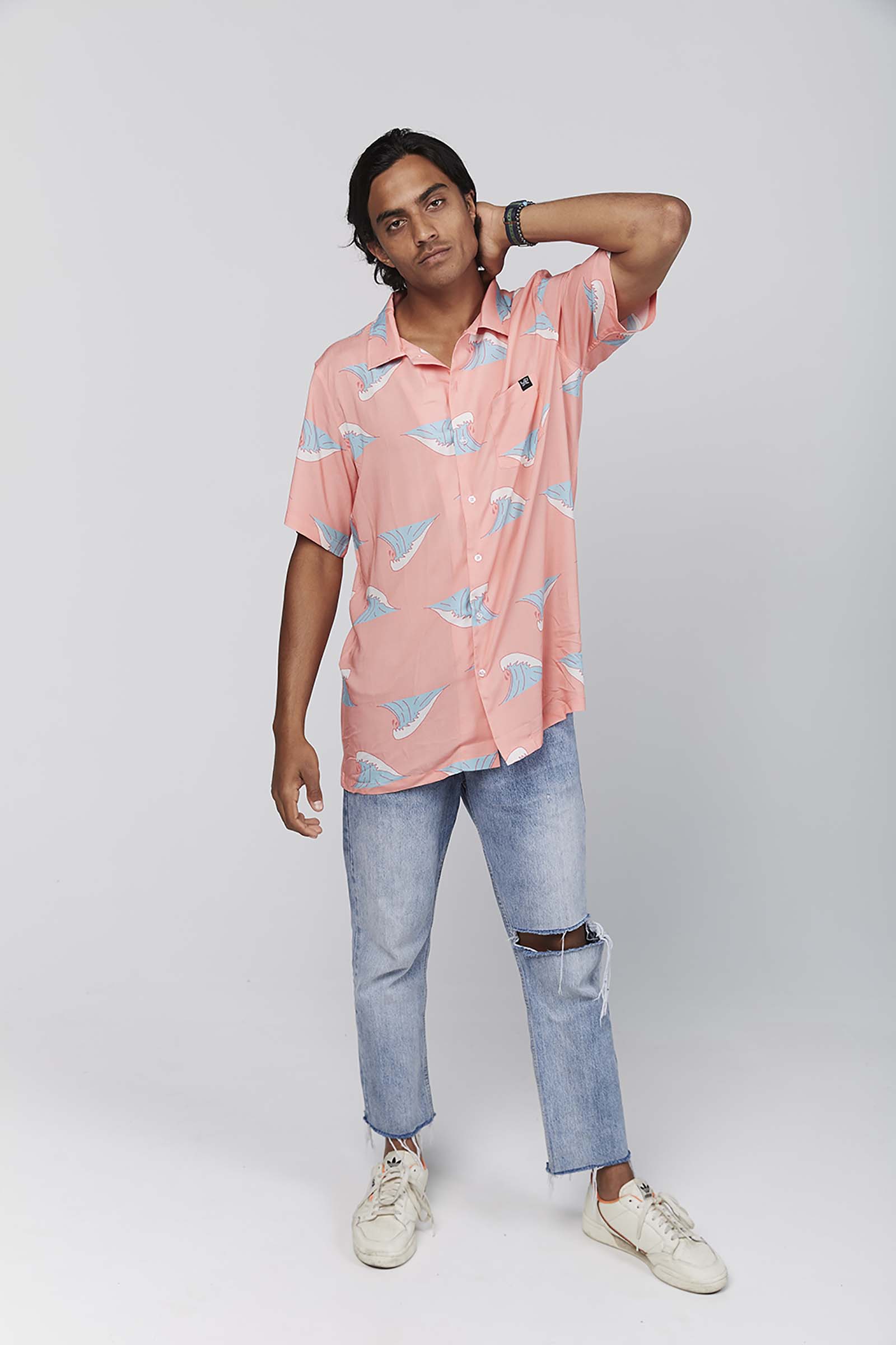 organic-party-shirt-pink-andorwith-surf-skate-wear