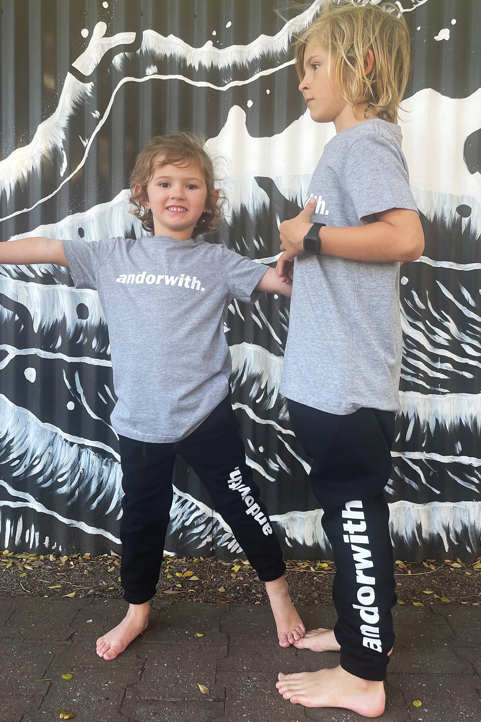 Kids/Youth Statement Trackpants Black