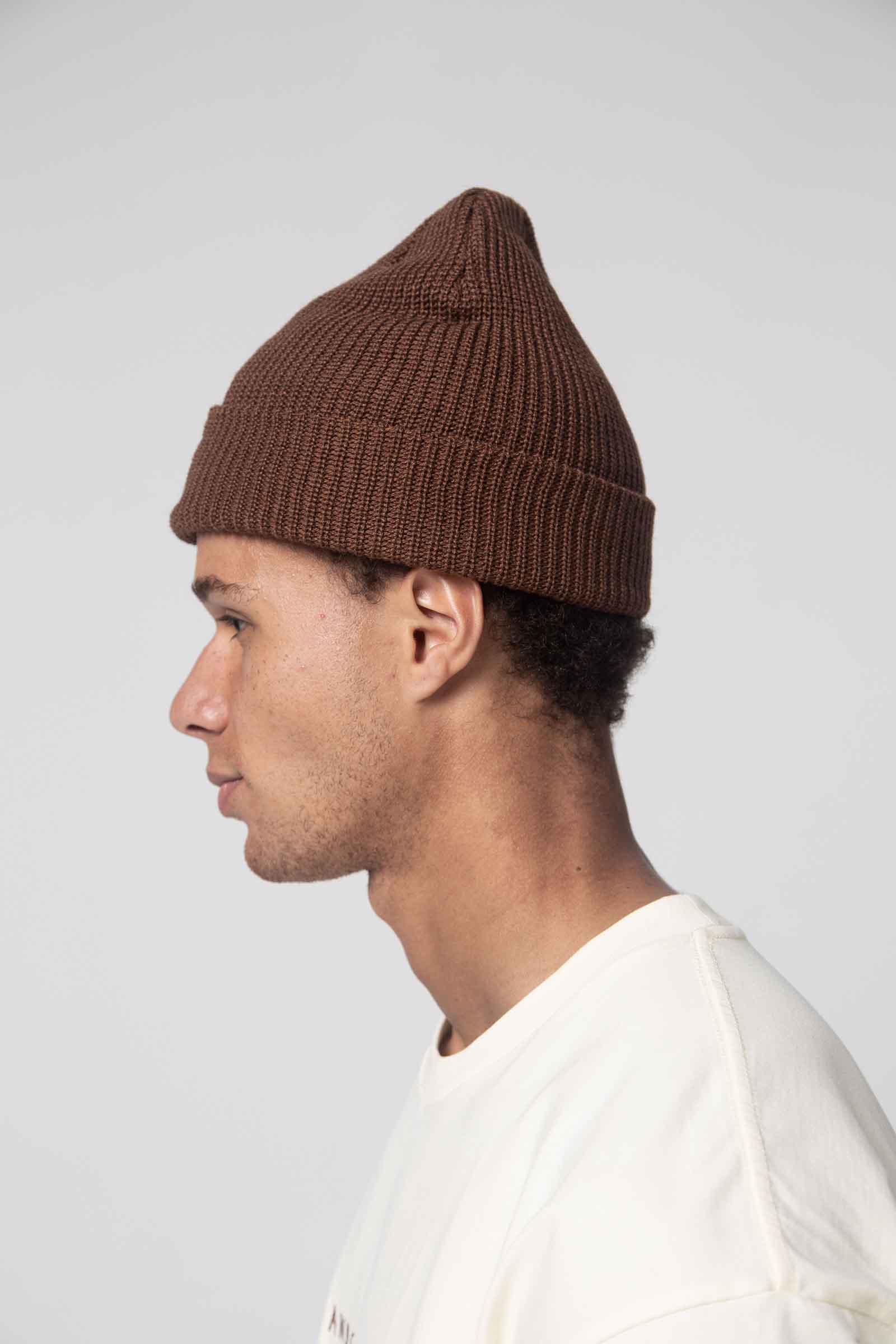 unisex-brown-wool-beanie-andorwith-surf-skate-wear